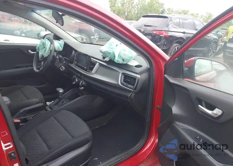 2020 Kia Rio S z USA, uszkodzony, nr VIN 3KPA24AD0LE279663